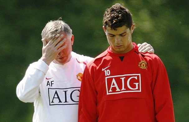 Ferguson: Saya Ingin Ronaldo Kembali, tapi Dia tak Terbeli!